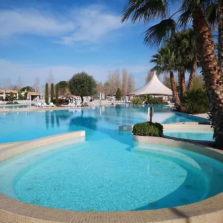 Aldeamento Turístico Meuble De Tourisme 6/8 Pers Bord De Sur 4*