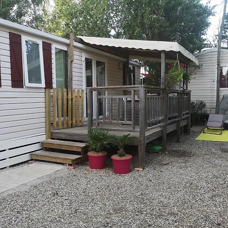 Meuble De Tourisme 6/8 Pers Bord De Sur 4* Prázdninový areál *